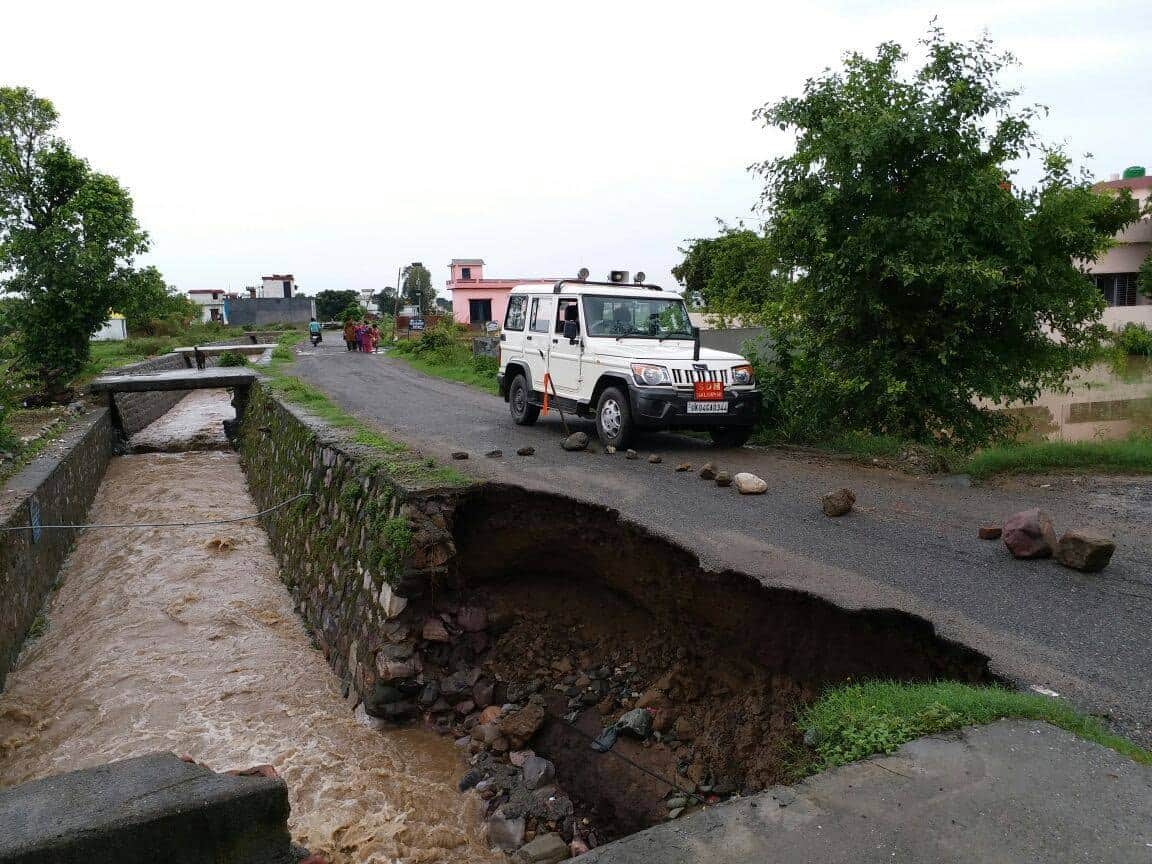 heavy rain create disastrous situation in uttarakhand