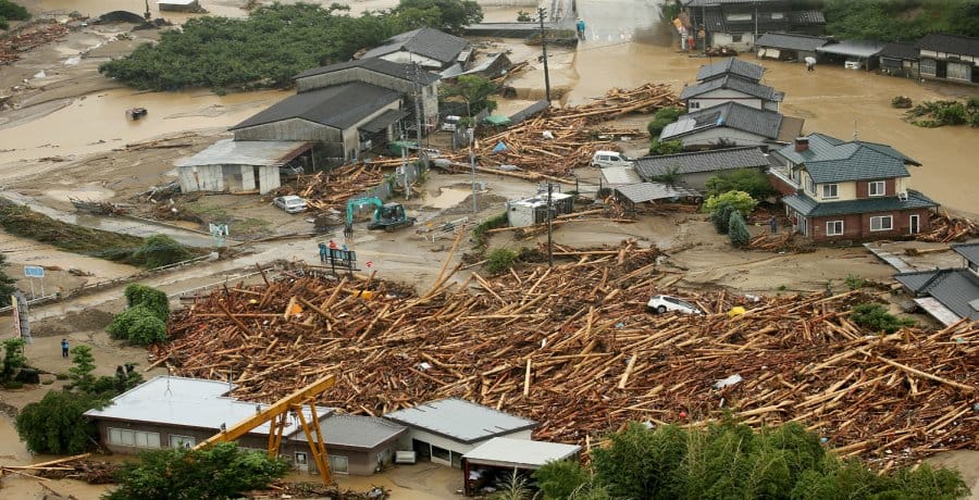 Deadly floods sweep southern Japan areas