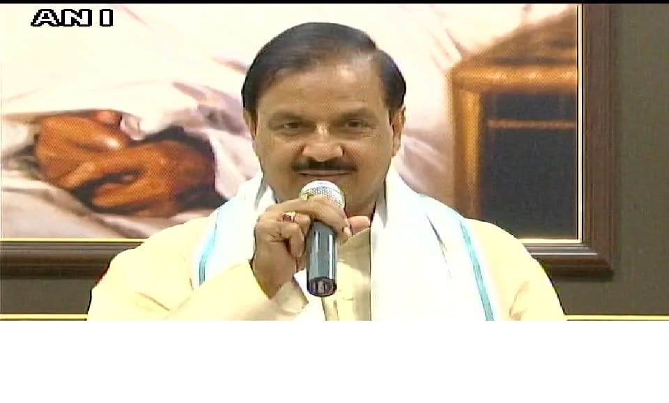 Union Minister Mahesh Sharma said PM Modi is the leader of Gandhi generation Among us