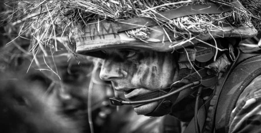 These Photos Show the rare glimpse behind the scenes of Army life