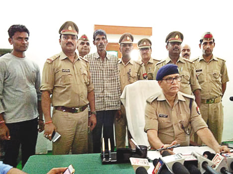 Illegal liquor factory caught near the checkpoint