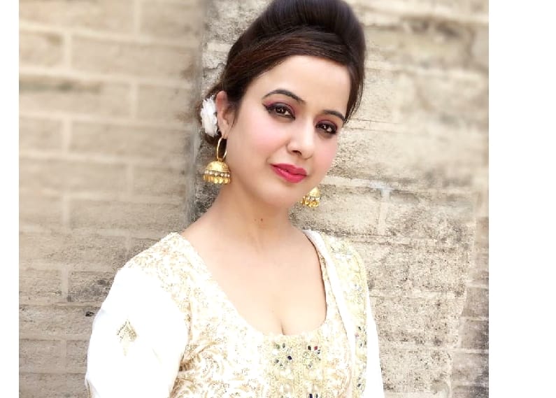 Himachal Women Shweta Singh in haut monde mrs india worldwide.