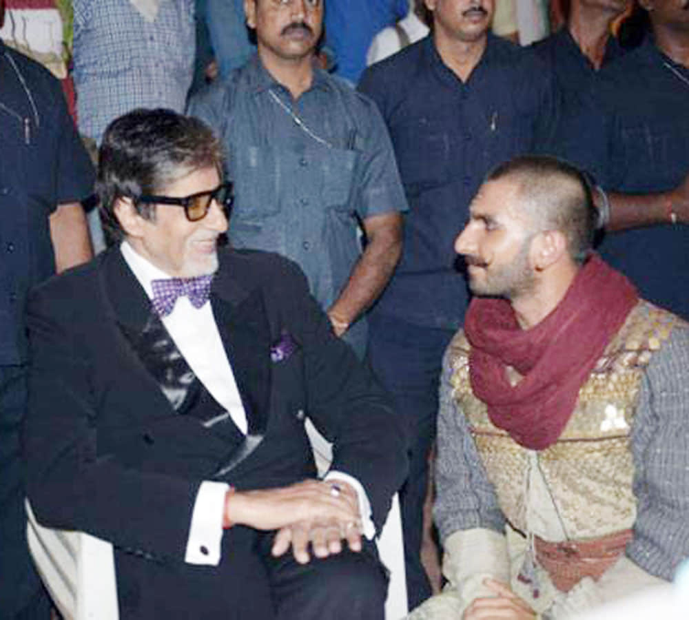 Amitabh Bachchan Calls out Ranveer Singh on twitter for not acknowledging his birthday messages
