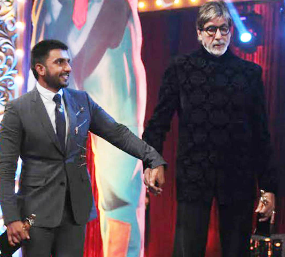 Amitabh Bachchan Calls out Ranveer Singh on twitter for not acknowledging his birthday messages