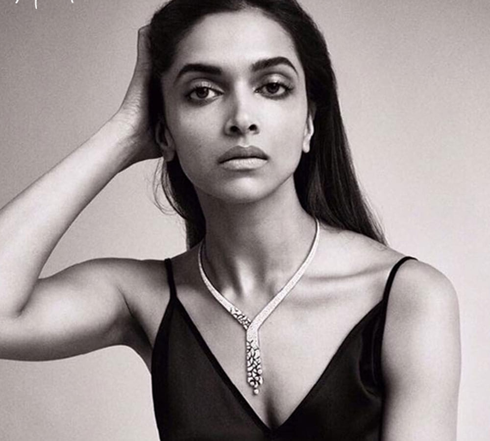 amitabh bachchan aishwarya rai priyanka chopra deepika padukone in world most admired list