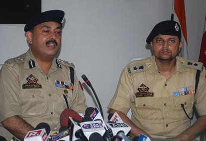 Two arrested with heroine of twenty crore in jammu and kashmir