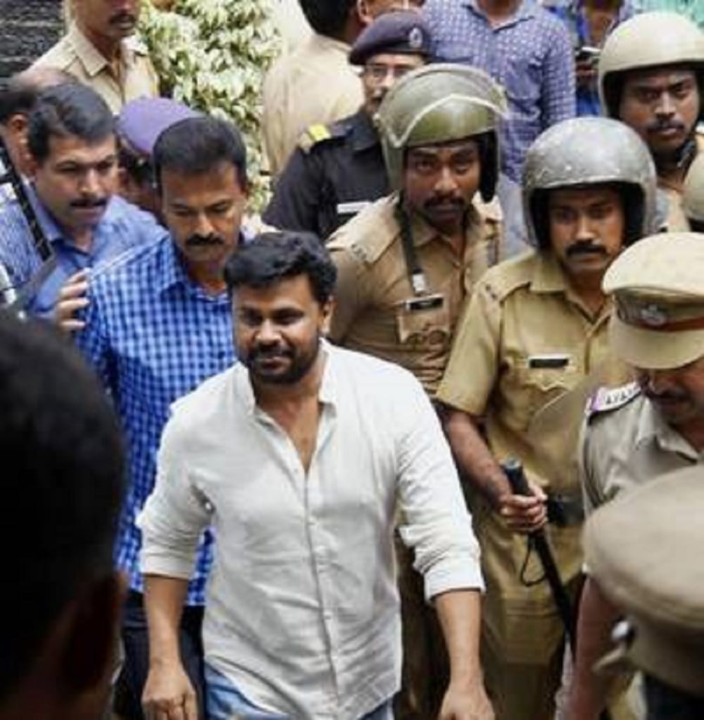 Dileep police custody extended till Saturday 5 pm