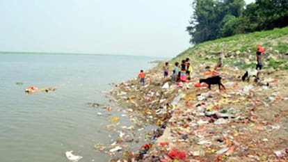 so many constructions in hundred meters radius of ganga