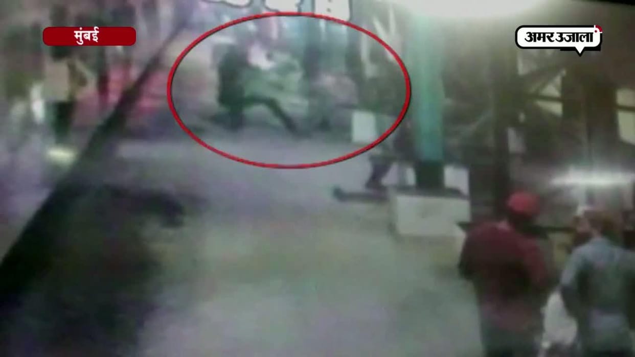 MUMBAI mulund station one couple pushed 56 year old businessman from running train
