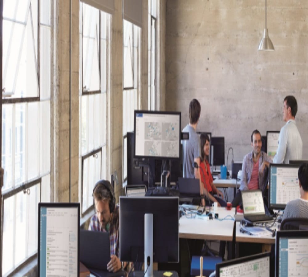 Tips to groom yourself in new office 