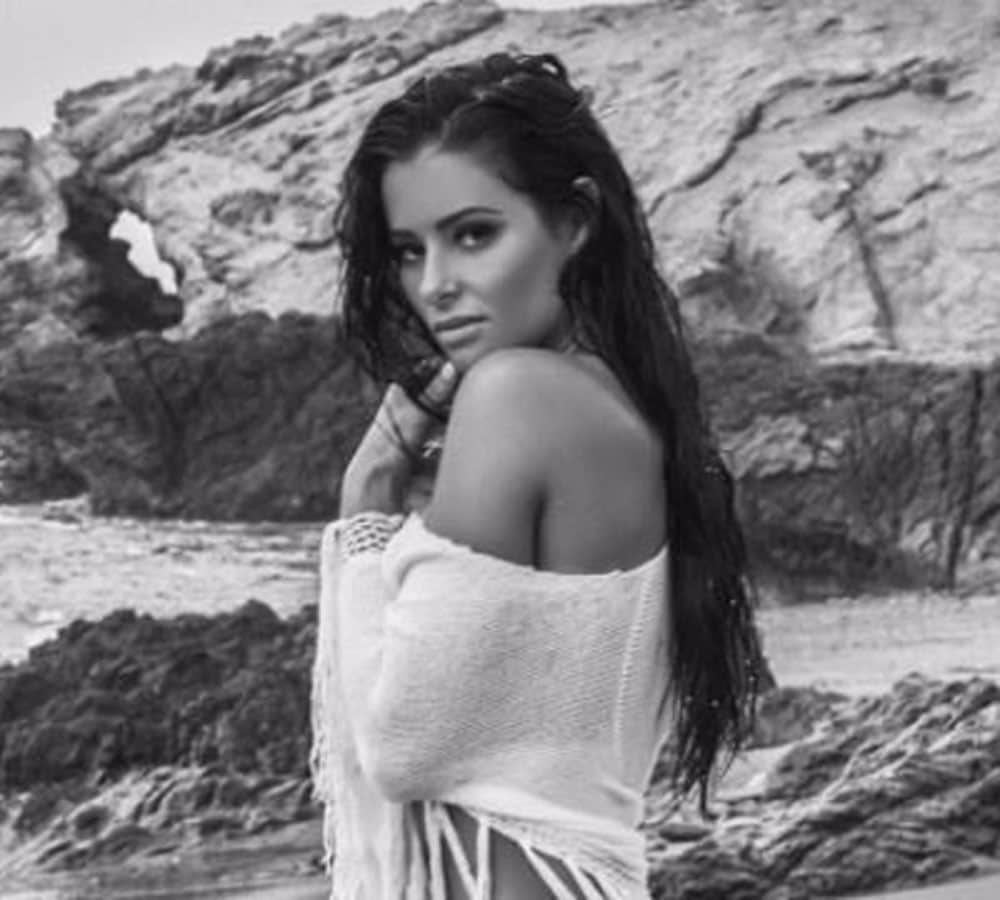 hollywood model jaylene cook photoshoot criticize people