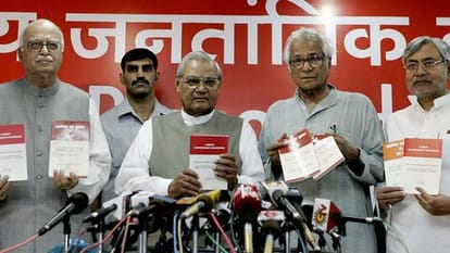 when nitish kumar was right hand of lalu prasad yadav 