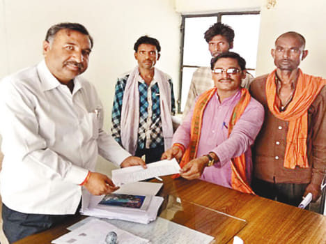 Saheb, the pressure of the prime minister leaving the village