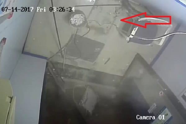Thieves tried to steal ATMs in bahadurgarh.