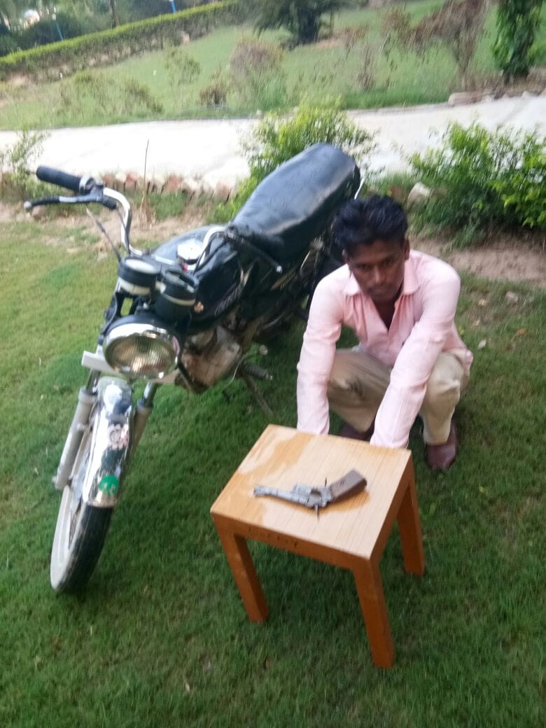 1 suspect arrested from indo pak border in sri ganganagar 