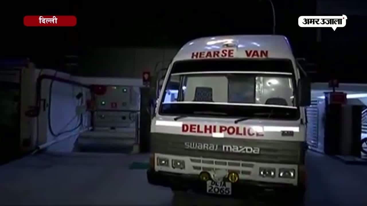 दिल्ली डेडबॉडी