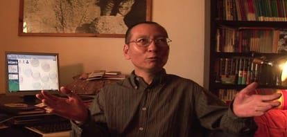 chinese activist liu xiaobo dead, always fight for democratic china