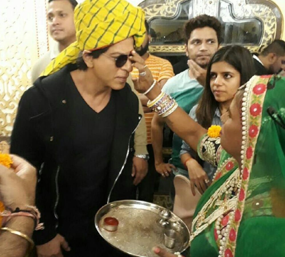 Shah Rukh Khan this Rajasthani look will make you surprise 