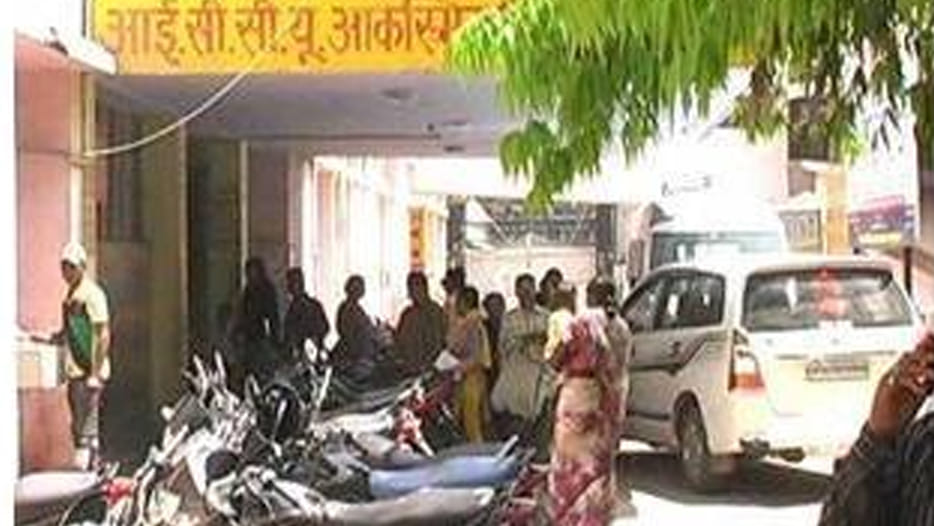 The doctor drove the patient away from hospital