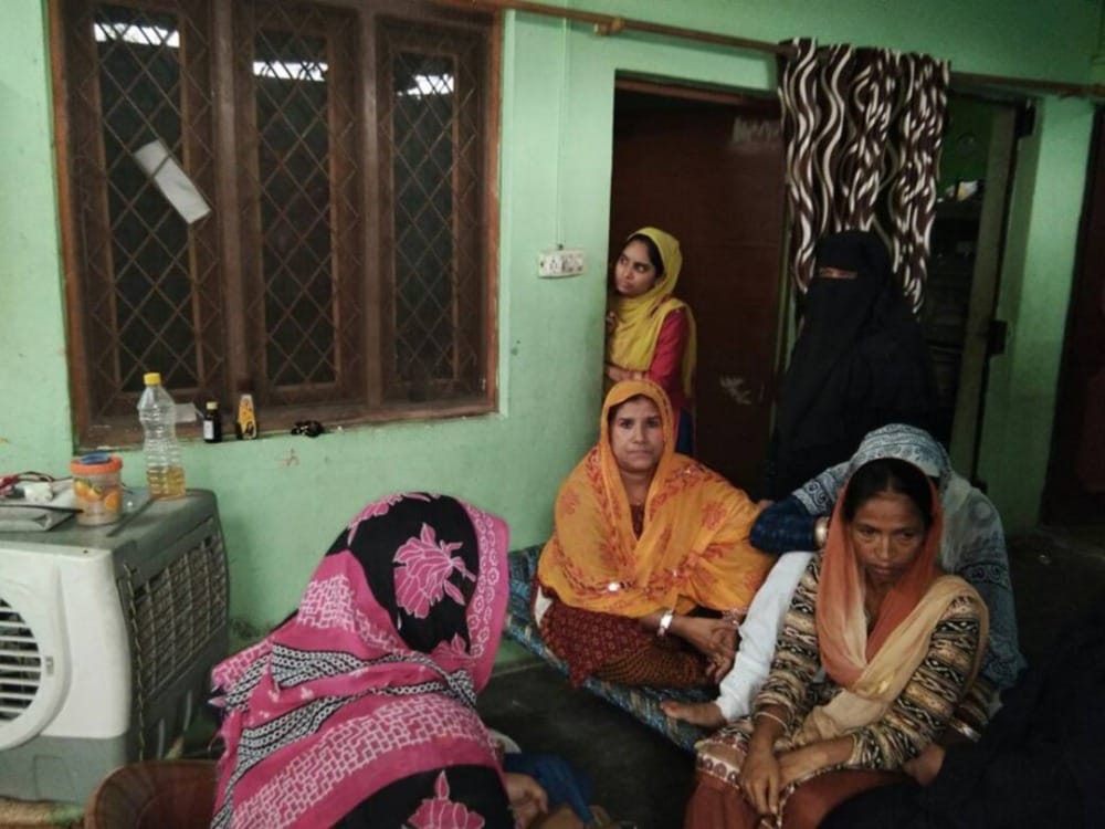 miscreants tried to loot in home