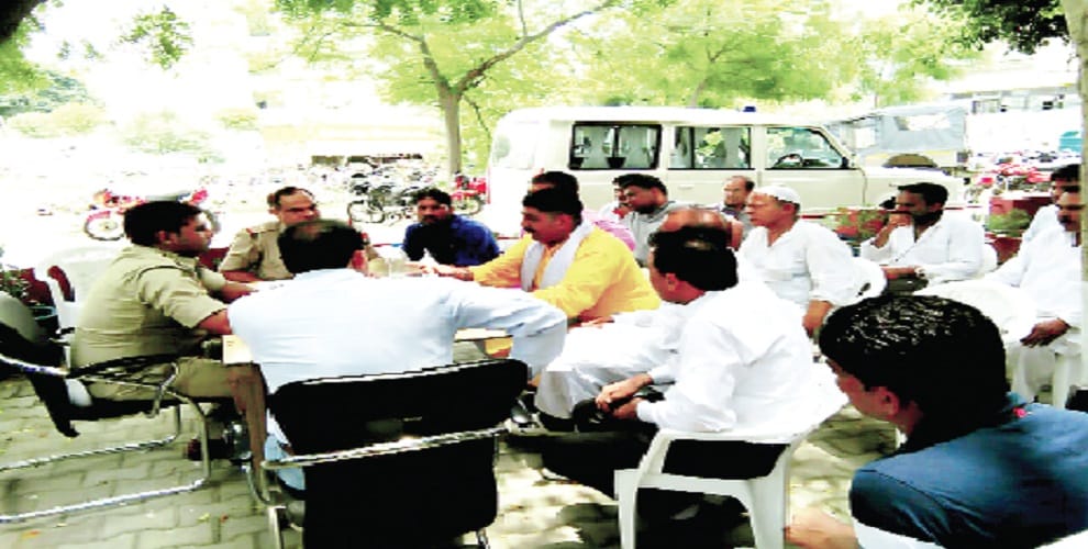 Prime Minister and Chief Minister Yogi on had to comment, scramble with SP Councilor