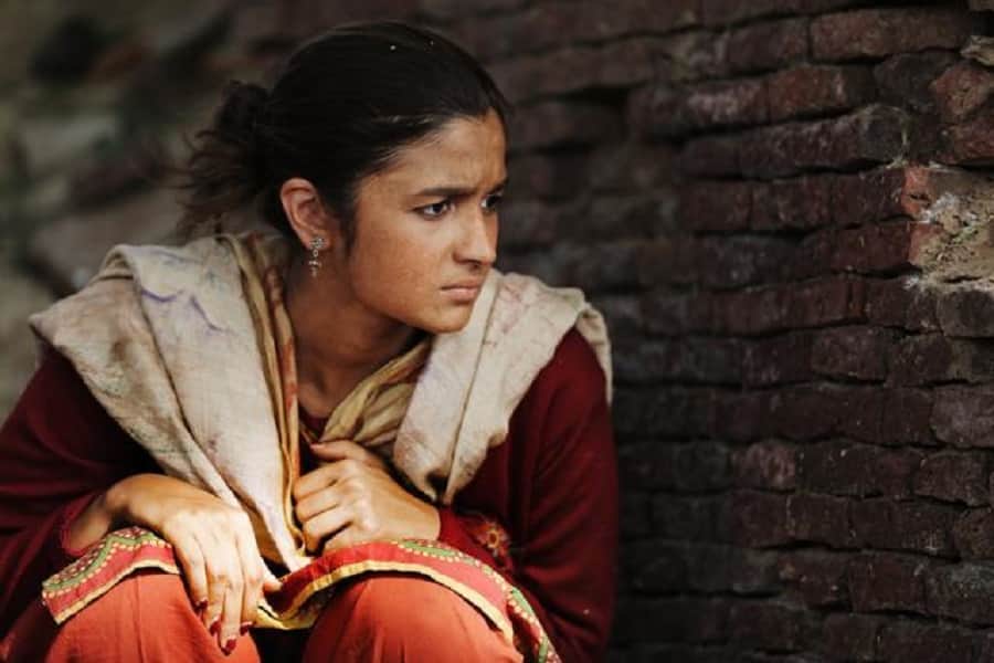 iifa 2017 best actress award winner alia bhatt speaks over rape scene in udta punjab