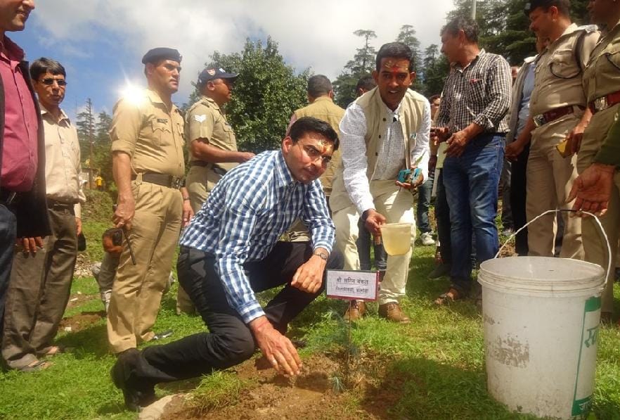 पर्यटन व्यवस्थाओं में सुधार करना ही प्राथमिकता