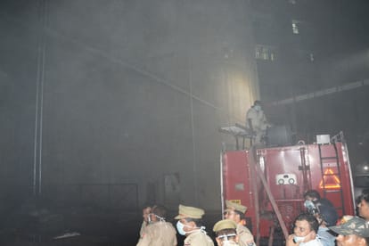 report on fire in trauma in KGMU.