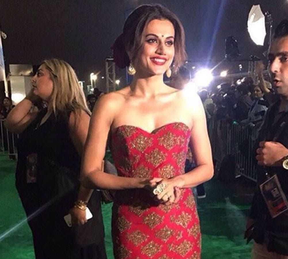 #IIFAAwards2017: Stars rocks in the green carpet, Here’re the best looks in pics