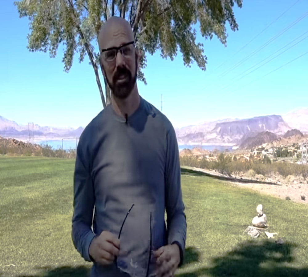 These special lens will make you tension free from changing eyes lens repeatedly