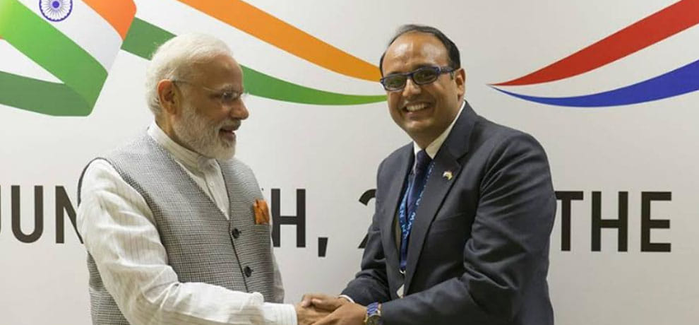 assocham Europe's president doctor vikas chaturvedi meets PM modi in nether land