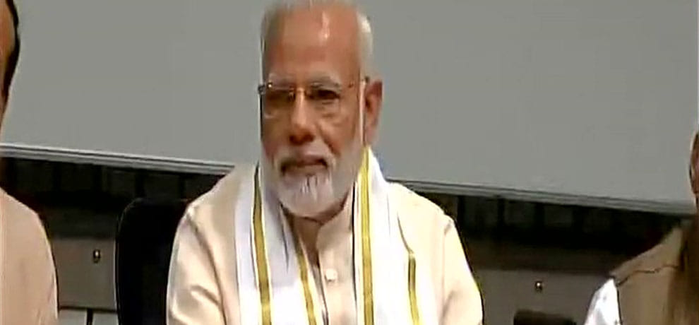 pm modi says strict actions will be taken against cow viligants if voilence happens
