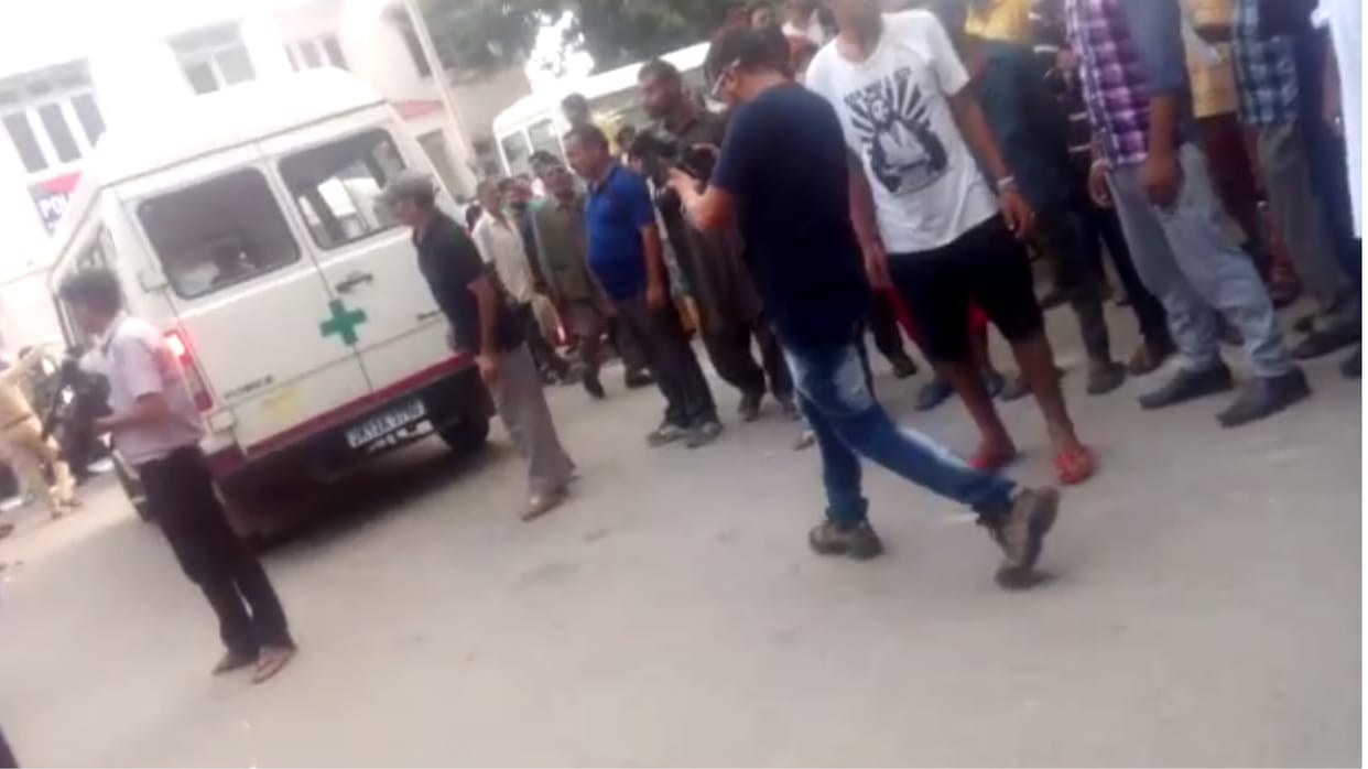 Five injured including Mmere brother in the accident