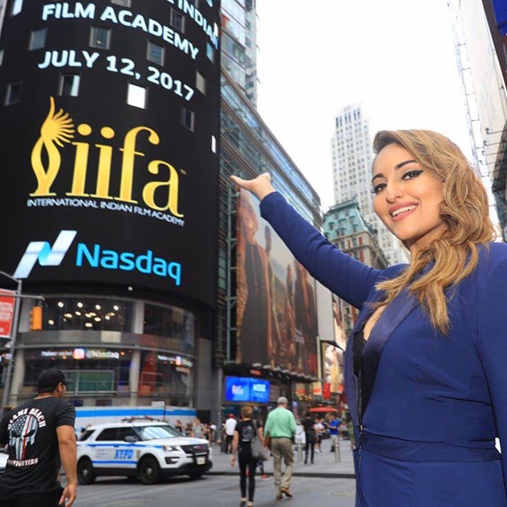 IIFA Awards 2017 Shabana gets Best Supporting Actress Award For Neerja