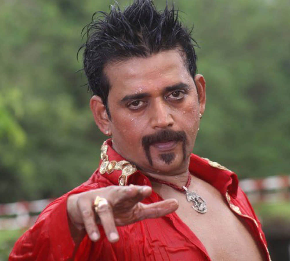 Bhojpuri: Ravi Kishan brought the daughter home from the hospital by mortgaging the field during the days of struggle