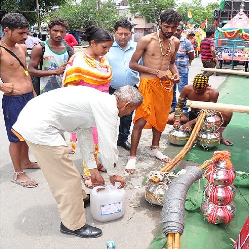 ...when the burqa kicked off Gangajal, view Photos