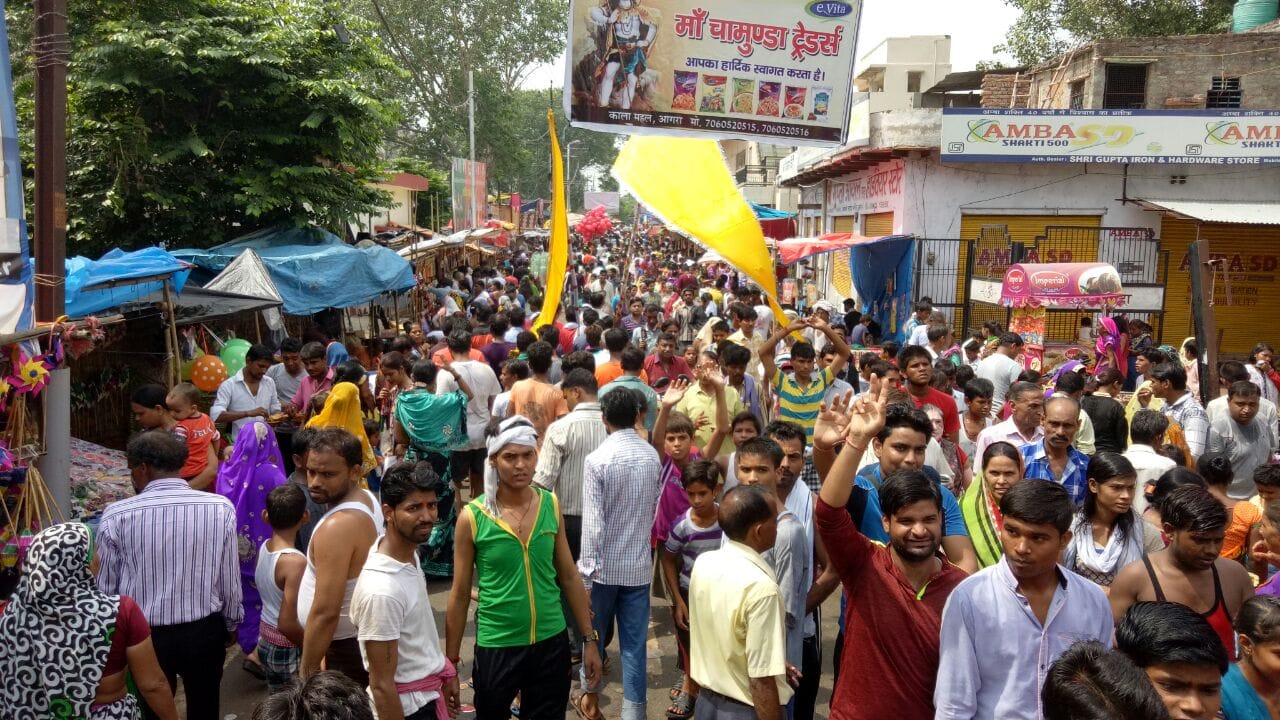 devotees gathered in balkeshwar mela agra
