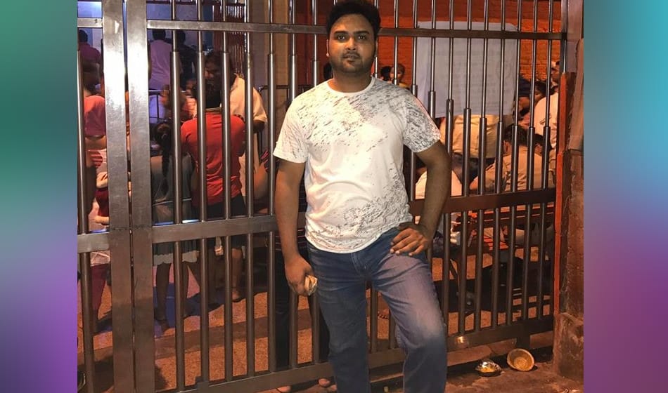 attack on comedian deepak saini in parking dispute, saved his life by hiding in shop