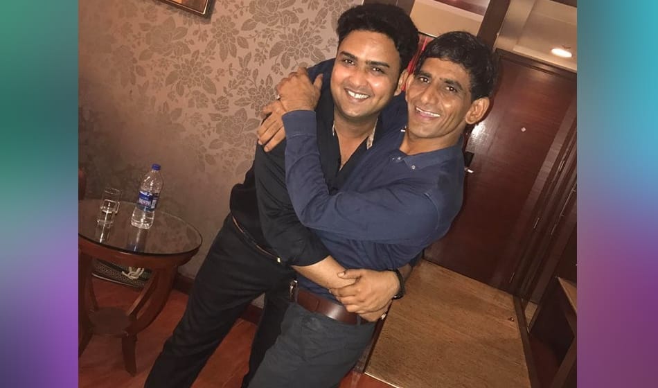 attack on comedian deepak saini in parking dispute, saved his life by hiding in shop