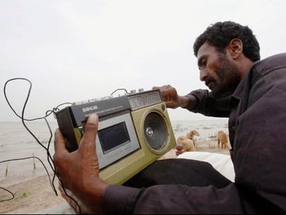 people demanded high level investigation in radio blast case of udaipur 