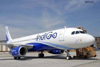 indigo pilot saved 180 passengers life in lucknow