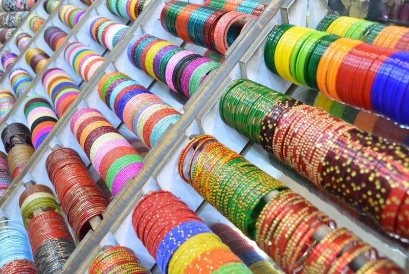 sawan 2021 auspicious things for married women in shravan maas
