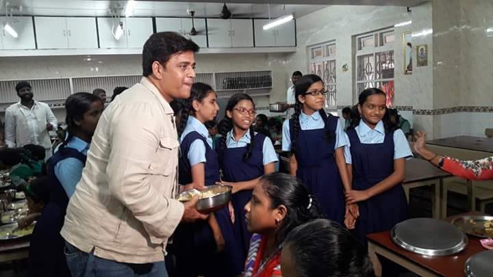 Ravi Kishan Bhojpuri films Shahanshah celebrated his birthday like this, photos viral