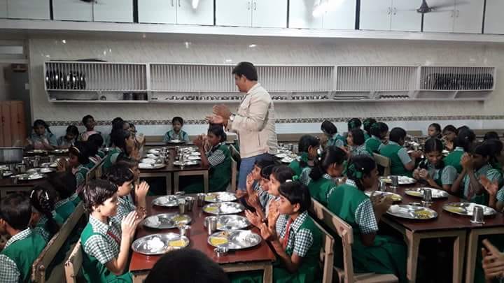 Ravi Kishan Bhojpuri films Shahanshah celebrated his birthday like this, photos viral