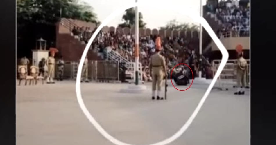 Pakistani ranger fell down during retreat ceremony