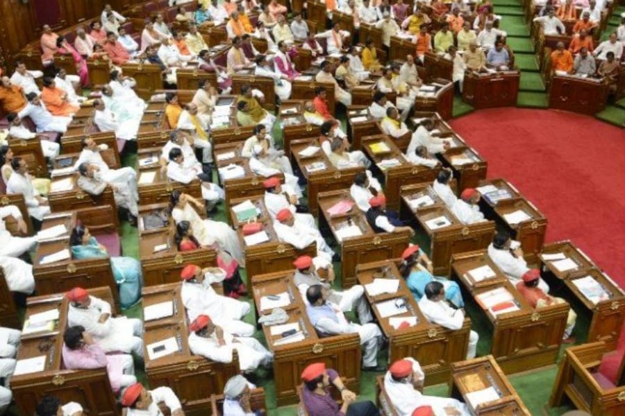 passes cancelled for security of Uttar Pradesh vidhan sabha.