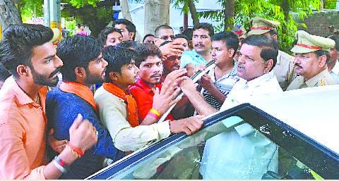 बरेली कॉलेज के कर्मचारी हुए बहाल, आज से खुलेगा कैंपस