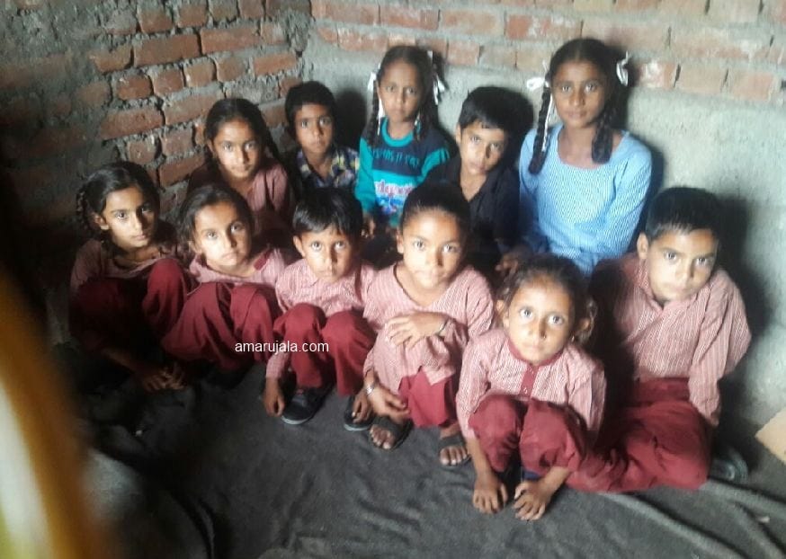 more than two hundred children were stucked in pak shelling in school