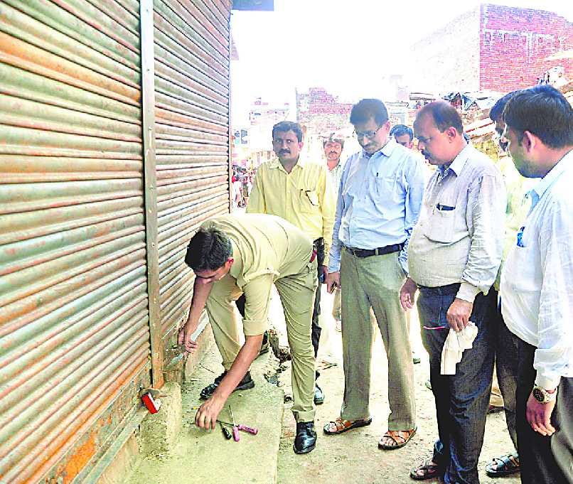 88 kg of meat destroyed, two shops seized