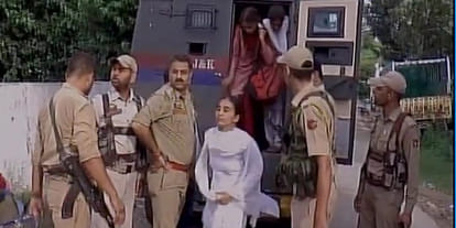 ceasefire violation by Pakistan again many of school children stuck 